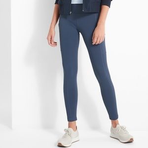 NWT On the Go 7/8 Legging (Petite)